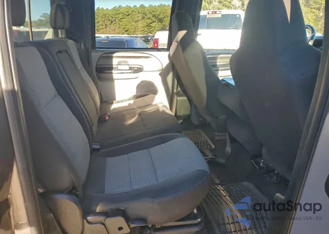 2004 Ford F250 Super Duty из США, поврежденный, VIN 1FTNW20S44ED28791